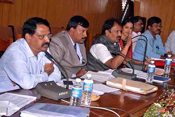 ಸಫಾಯಿ ಕರ್ಮಚಾರಿಗಳಿಗೆ ಸಮಗ್ರ ಆರೋಗ್ಯ ತಪಾಸಣೆ: ವೆಂಕಟೇಶ್